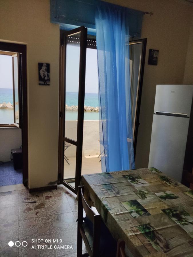 皮佐La Terrazza Sul Mare别墅 外观 照片